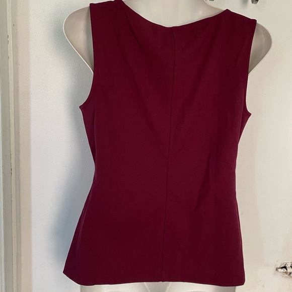 New Anna Taylor tie front sleeveless top (MP) - Picture 4 of 6